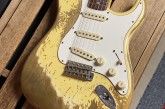 Fender Custom Shop Namm 2019 Ltd Edition 67 Stratocaster Big Head Super Heavy Relic Aged Vintage White-2.jpg